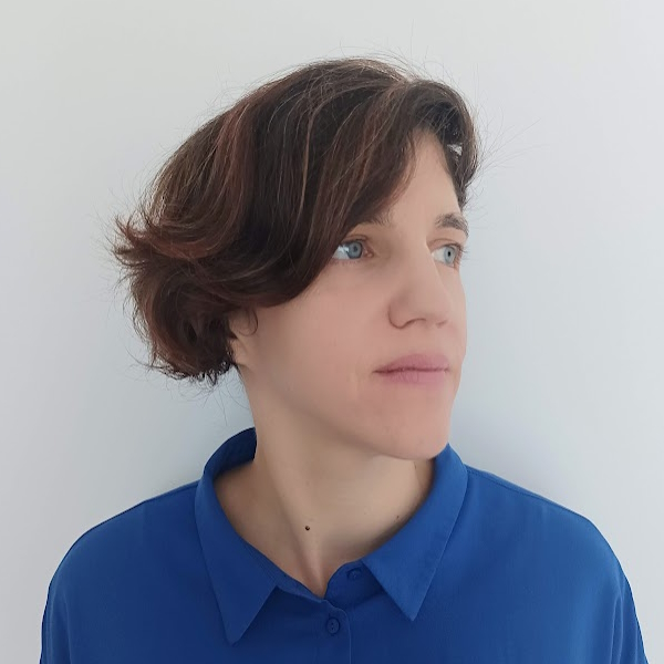 Joana Martins Professional Headshot